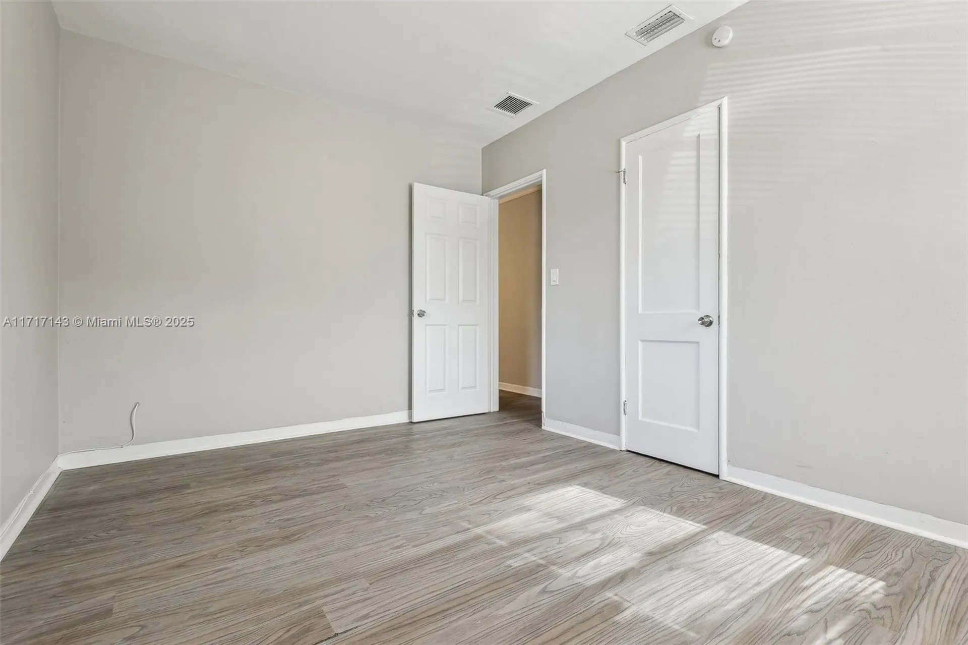 1432 N Andrews Avenue Fort Lauderdale FL 33311