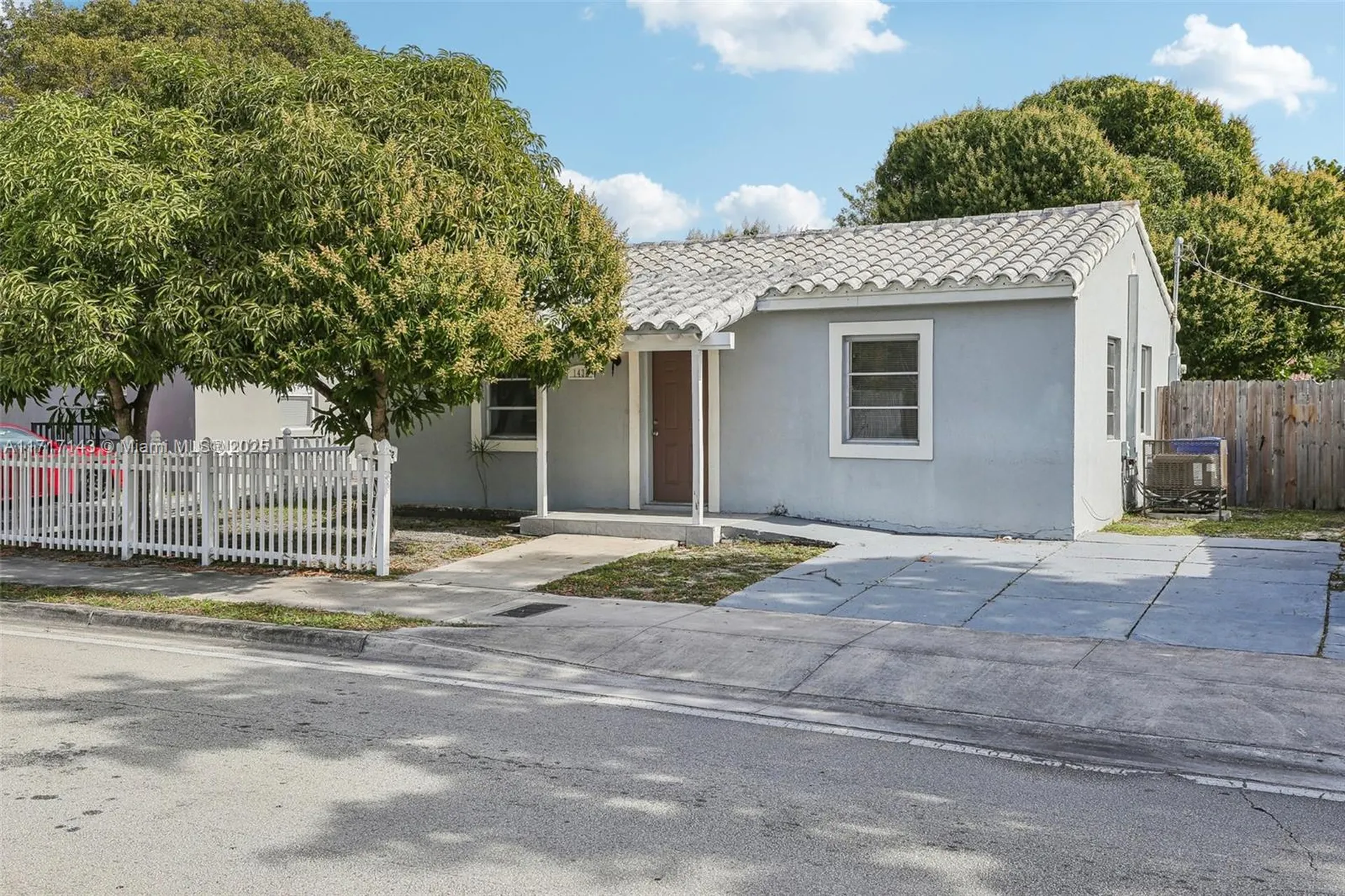 1432 N Andrews Avenue Fort Lauderdale FL 33311