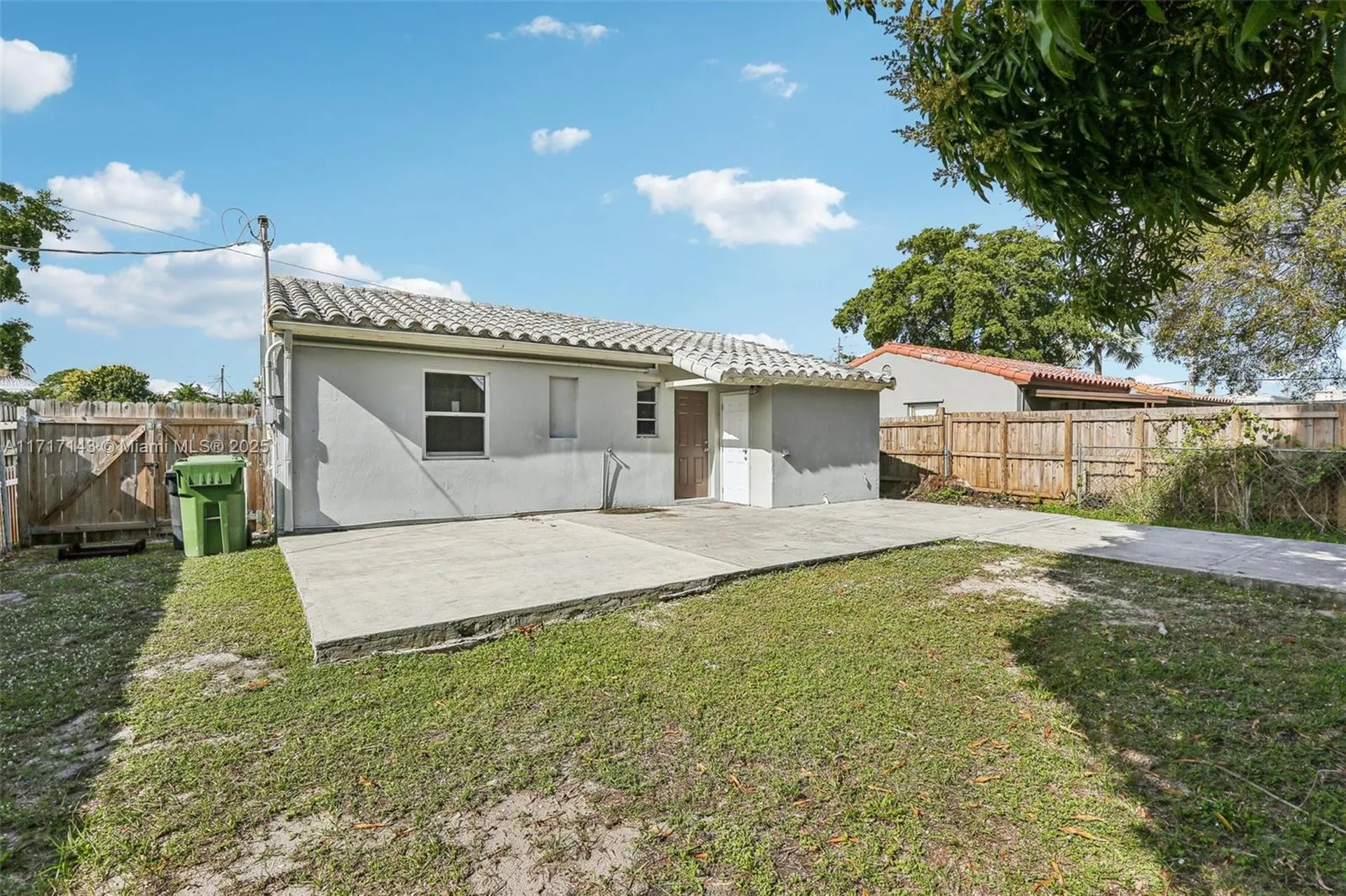 1432 N Andrews Avenue Fort Lauderdale FL 33311