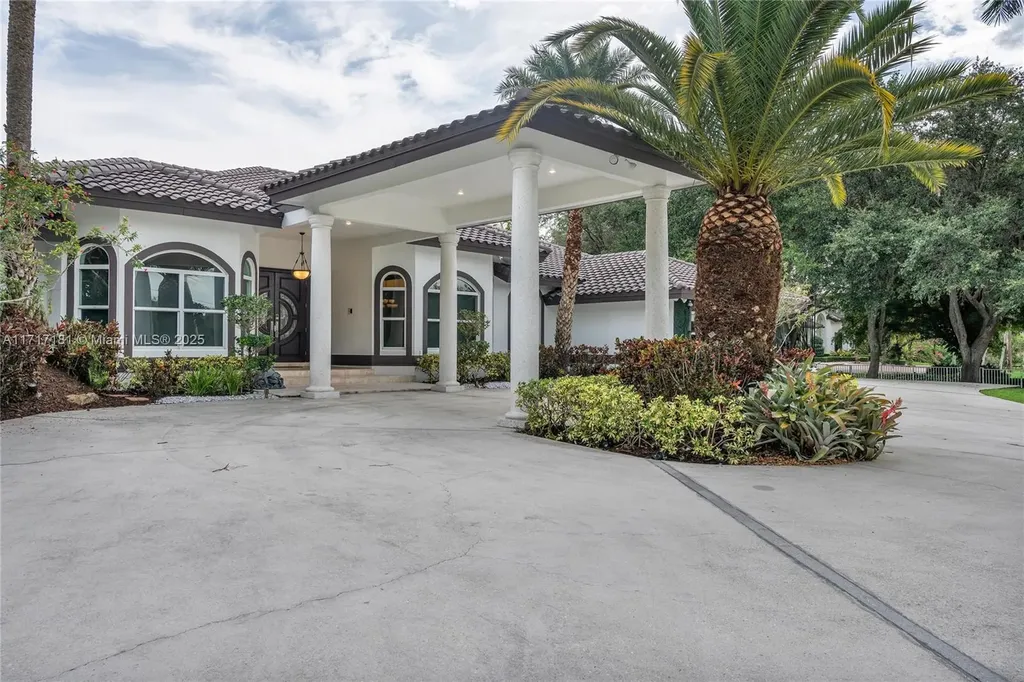 13431 Old Sheridan Street Southwest Ranches FL 33330