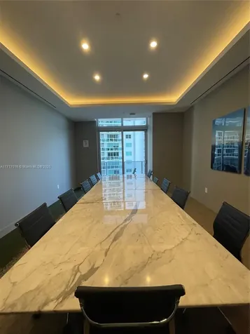 488 NE 18th Street Miami FL 33132