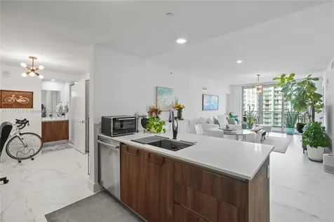 488 NE 18th Street Miami FL 33132