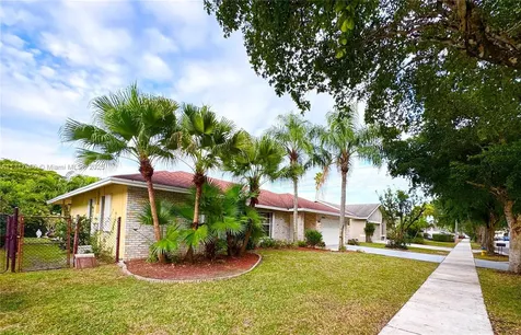 4853 NW 50th Court Coconut Creek FL 33073
