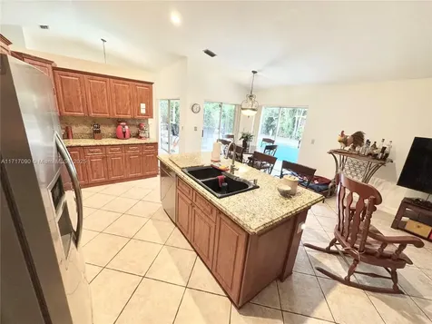 4853 NW 50th Court Coconut Creek FL 33073