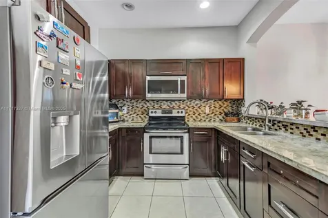2417 SW 99th Way Miramar FL 33025