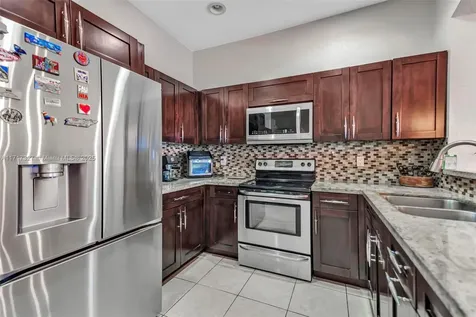 2417 SW 99th Way Miramar FL 33025