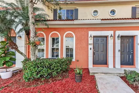 2417 SW 99th Way Miramar FL 33025