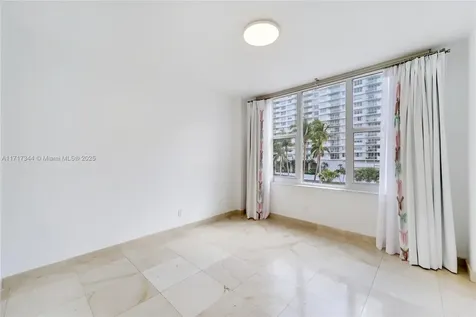 5600 Collins Avenue Miami Beach FL 33140