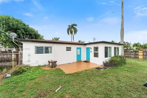 2801 Island Drive Miramar FL 33023