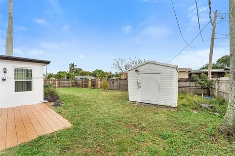 2801 Island Drive Miramar FL 33023
