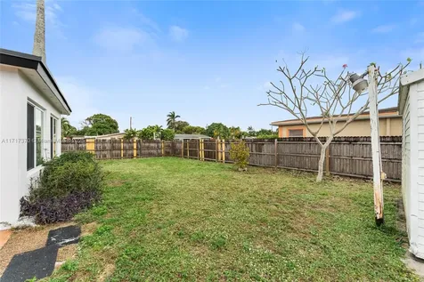 2801 Island Drive Miramar FL 33023