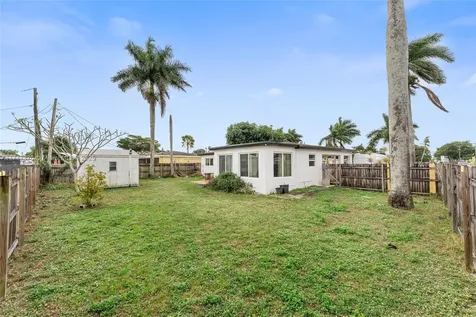 2801 Island Drive Miramar FL 33023