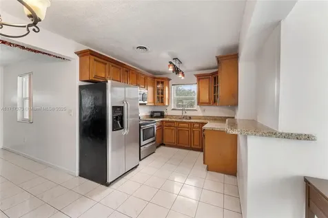 2801 Island Drive Miramar FL 33023