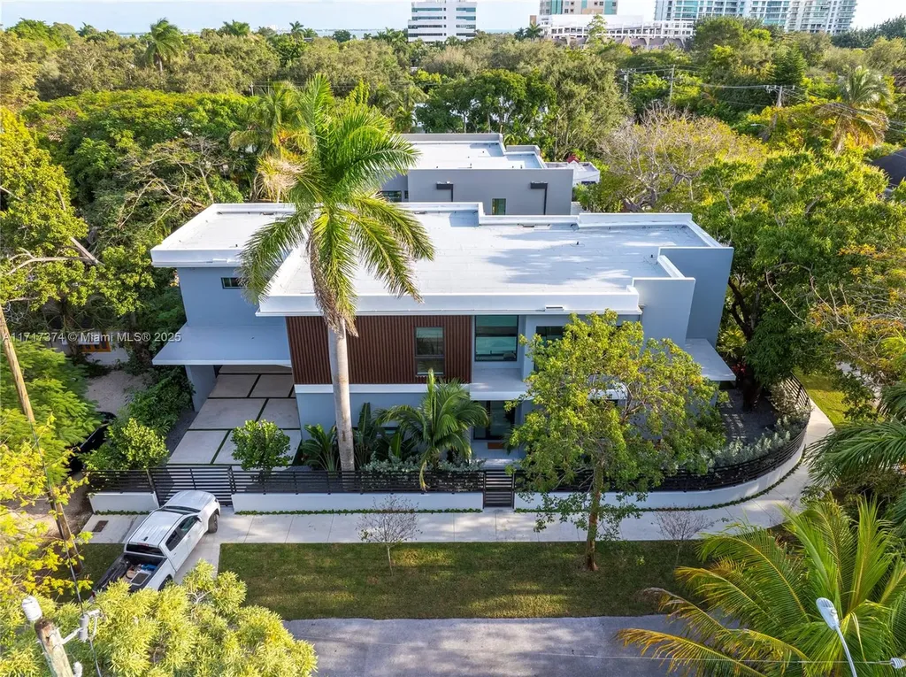 3019 Aviation Avenue Miami FL 33133