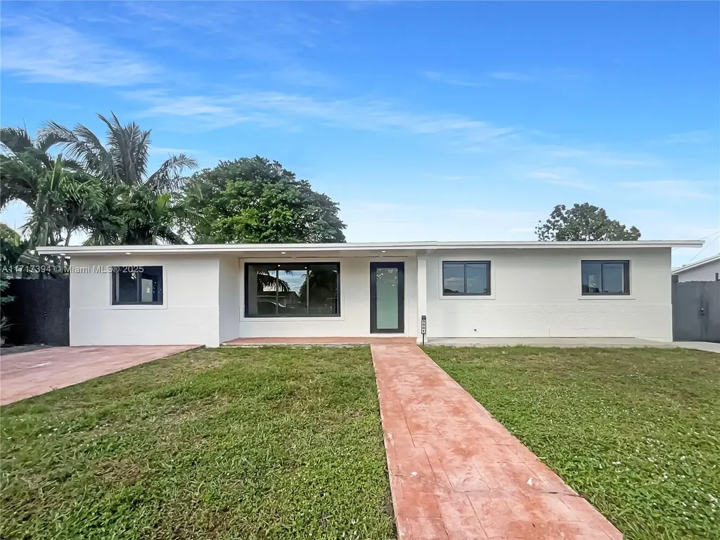 5001 NW 181st Terrace Miami Gardens FL 33055