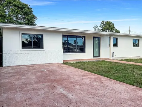 5001 NW 181st Terrace Miami Gardens FL 33055