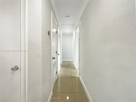 5001 NW 181st Terrace Miami Gardens FL 33055