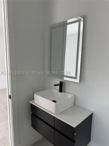210 SE 10th Street Hallandale Beach FL 33009