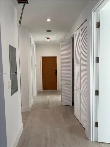 210 SE 10th Street Hallandale Beach FL 33009