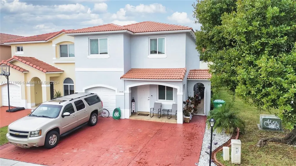 5984 SW 162nd Place Miami FL 33193