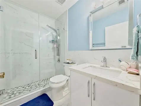 5984 SW 162nd Place Miami FL 33193