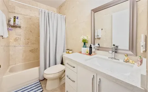 5984 SW 162nd Place Miami FL 33193