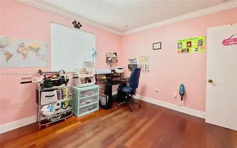 5984 SW 162nd Place Miami FL 33193