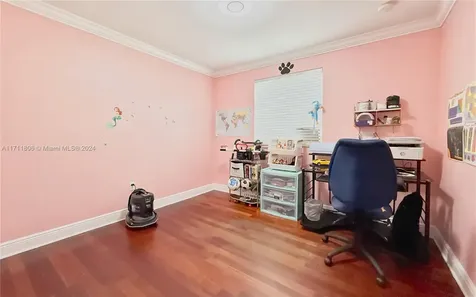 5984 SW 162nd Place Miami FL 33193