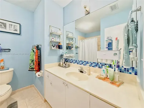 5984 SW 162nd Place Miami FL 33193