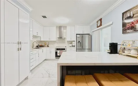 5984 SW 162nd Place Miami FL 33193