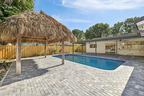 11899 NW 24th Street Coral Springs FL 33065