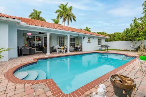 18105 SW 150th Court Miami FL 33187