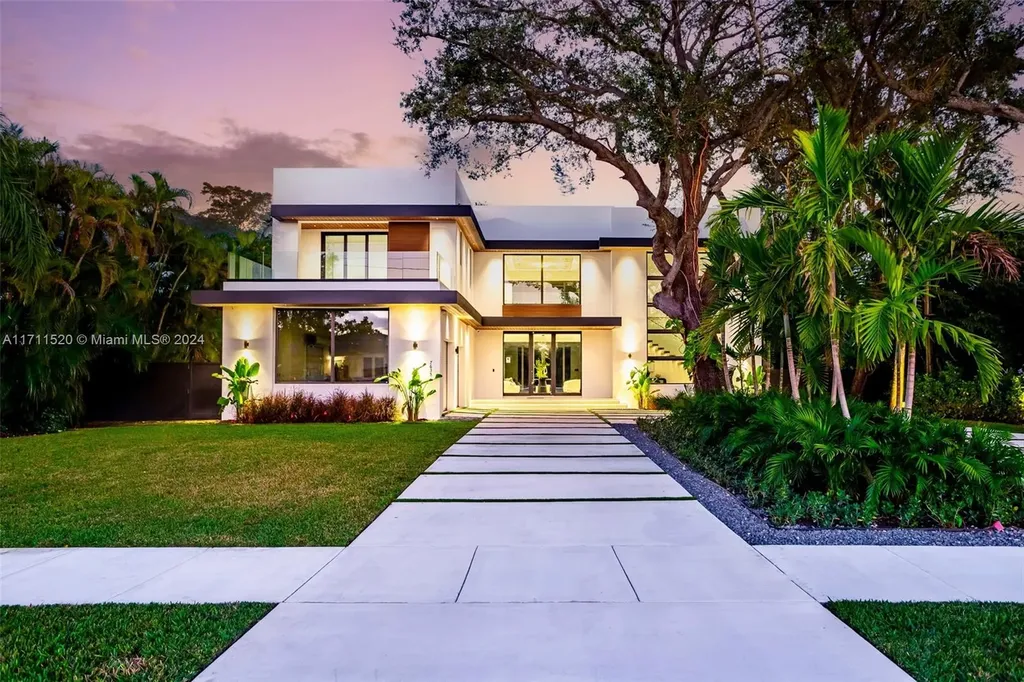 7635 SW 72nd Avenue Miami FL 33143