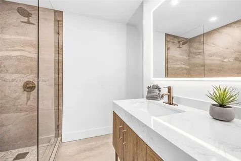 577 NW 120th Street Miami FL 33168
