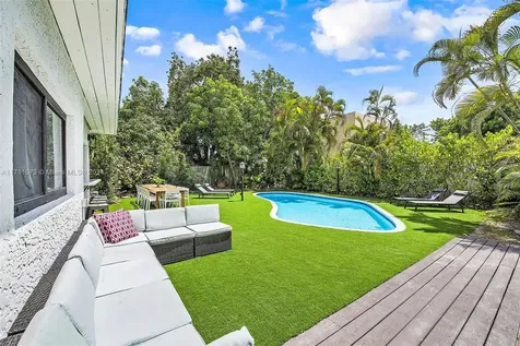 577 NW 120th Street Miami FL 33168