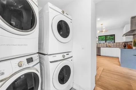 577 NW 120th Street Miami FL 33168