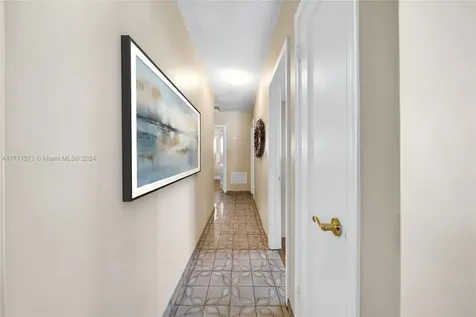 3725 SW 83rd Avenue Miami FL 33155