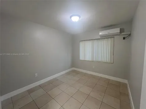 5520 NE 1st Court Miami FL 33137