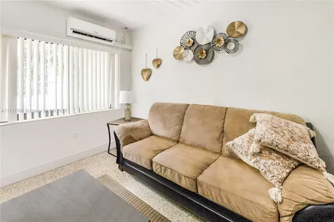 5520 NE 1st Court Miami FL 33137