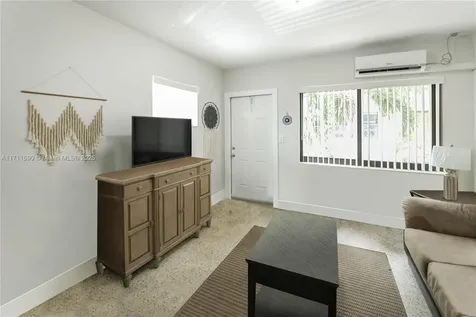 5520 NE 1st Court Miami FL 33137