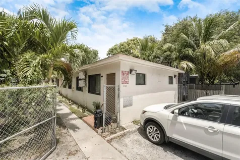 5520 NE 1st Court Miami FL 33137