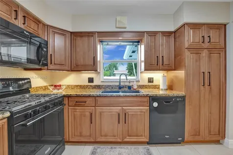 1407 Harding Street Hollywood FL 33020