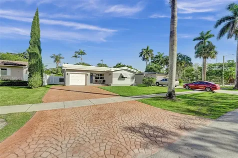 1407 Harding Street Hollywood FL 33020