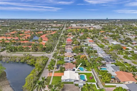 1407 Harding Street Hollywood FL 33020