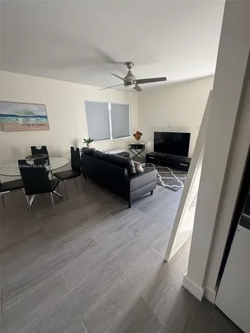 241 NW 34th Terrace Miami FL 33127