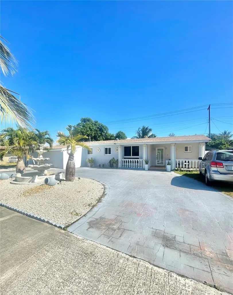 18531 NW 43rd Avenue Miami Gardens FL 33055