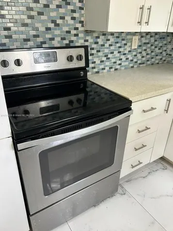 1726 NW 63rd Street Miami FL 33147