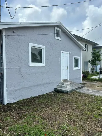 1726 NW 63rd Street Miami FL 33147