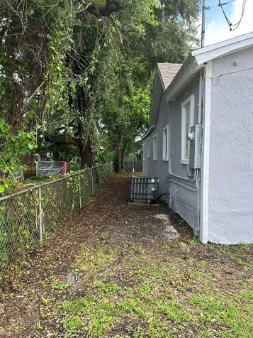 1726 NW 63rd Street Miami FL 33147