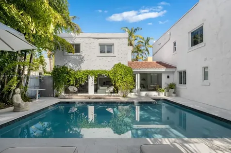 2974 Old Alton Road Miami Beach FL 33140